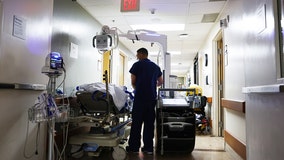 Number of COVID-19 patients in hospitals reaches record low in US