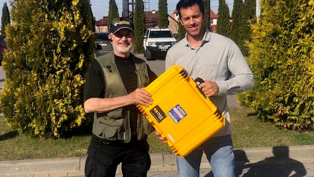 'It's like no humanitarian crisis I've seen': Florida pilot delivers water purifiers to Ukraine