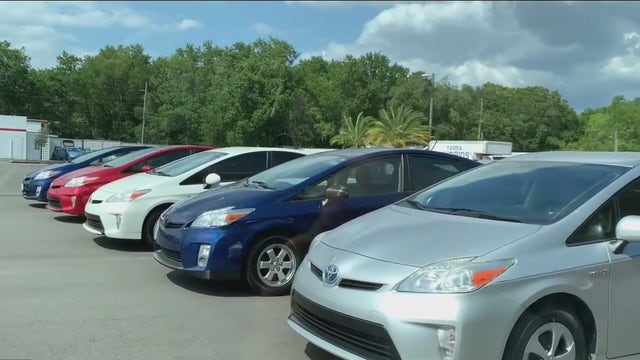 Car manufacturers sell record number of electric vehicles so far in 2022