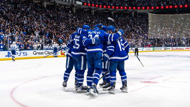 Maple Leafs blank 2-time champion Tampa Bay in series opener