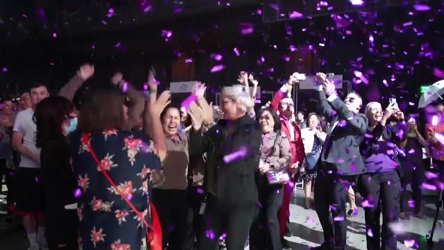 Las Vegas resort surprises 5,400 workers with $5K bonuses