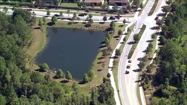 Two 17-year-olds killed after car crashes, submerges in Pasco County retention pond