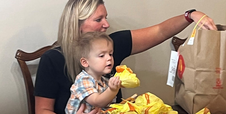 Texas 2-year-old orders 31 McDonald's cheeseburgers through DoorDash on  mom's unlocked phone - ABC30 Fresno