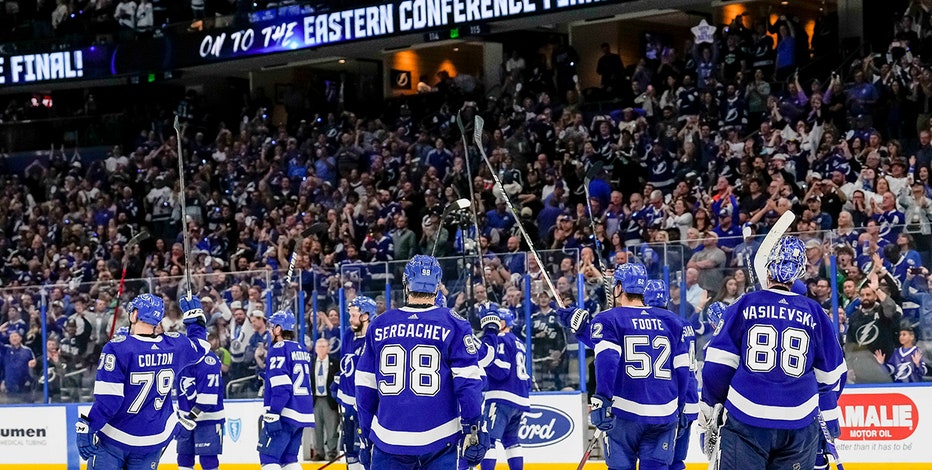 Wallpaper USA, hockey, NHL, NHL, Tampa Bay Lightning, Tampa Bay Lightning,  Eastern Conference, Atlantic Division images for desktop, section спорт -  download