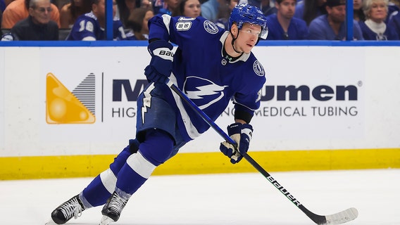 Lightning beat Rangers 3-2 in Game 3