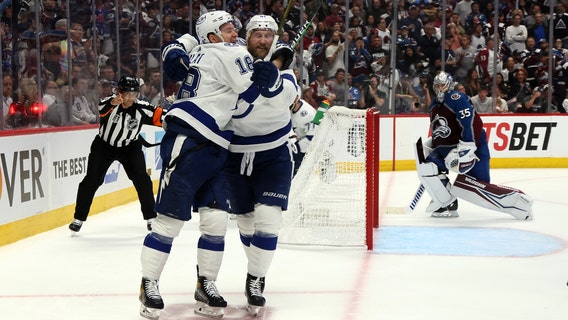 Avs can't close out Lightning in Game 5 loss at Ball Arena