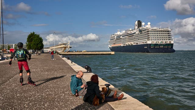 Rough waters ahead for cruise industry as it grapples with staffing slump amid travel heating up