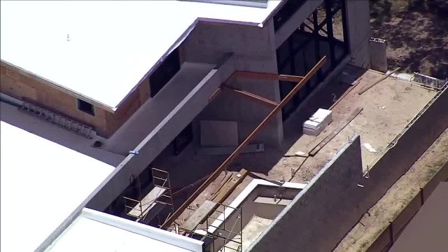 Construction worker injured after falling from scaffolding in St. Pete