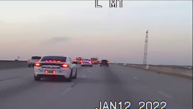 Palmetto Police: Three suspects arrested after chase involving stolen high-end vehicles