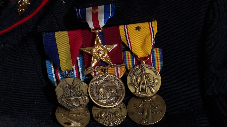 marine veteran carl dekel medals