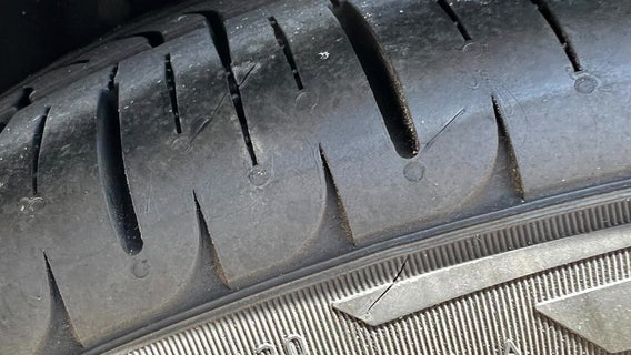 Man arrested for slashing tires on at least 20 cars in Largo, police say