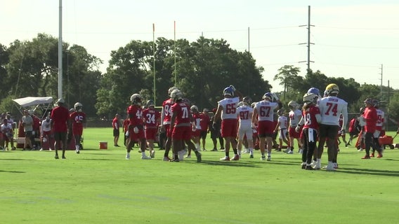 Tampa Bay Buccaneers begin training camp with newly-signed veterans