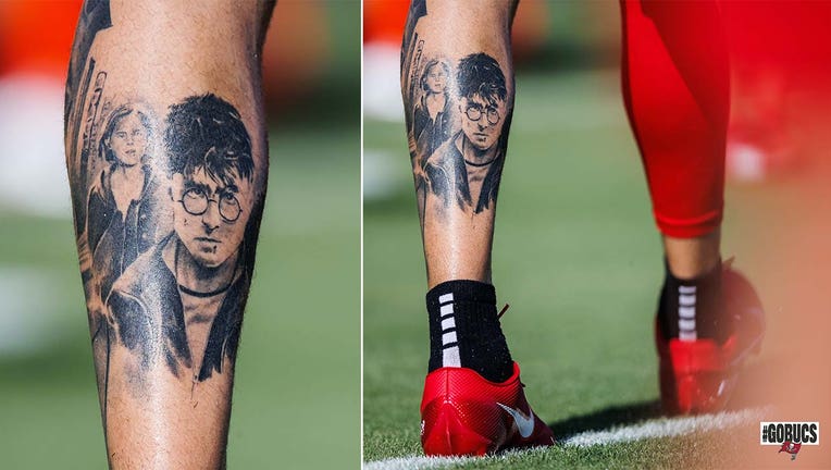 Close-up of Mike Evans' new Harry Potter tattoo on his back calf 