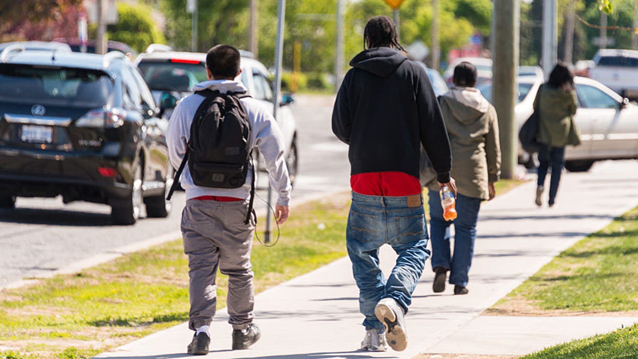 No More Sagging' campaign offers free belts to high school students with sagging  pants