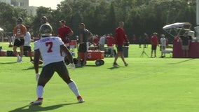 Bucs running back Leonard Fournette puts to rest offseason talk of being overweight