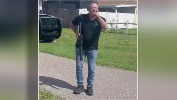 Clearwater man arrested after pulling assault rifle on father, daughter during parking dispute, police say