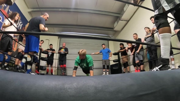 Students chase professional wrestling dreams at training school in Pinellas
