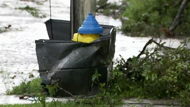 Storms damage homes, flood streets, knock out power in parts of Tampa