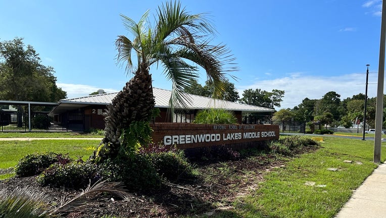 Greenwood-Lakes-Middle-School.jpg