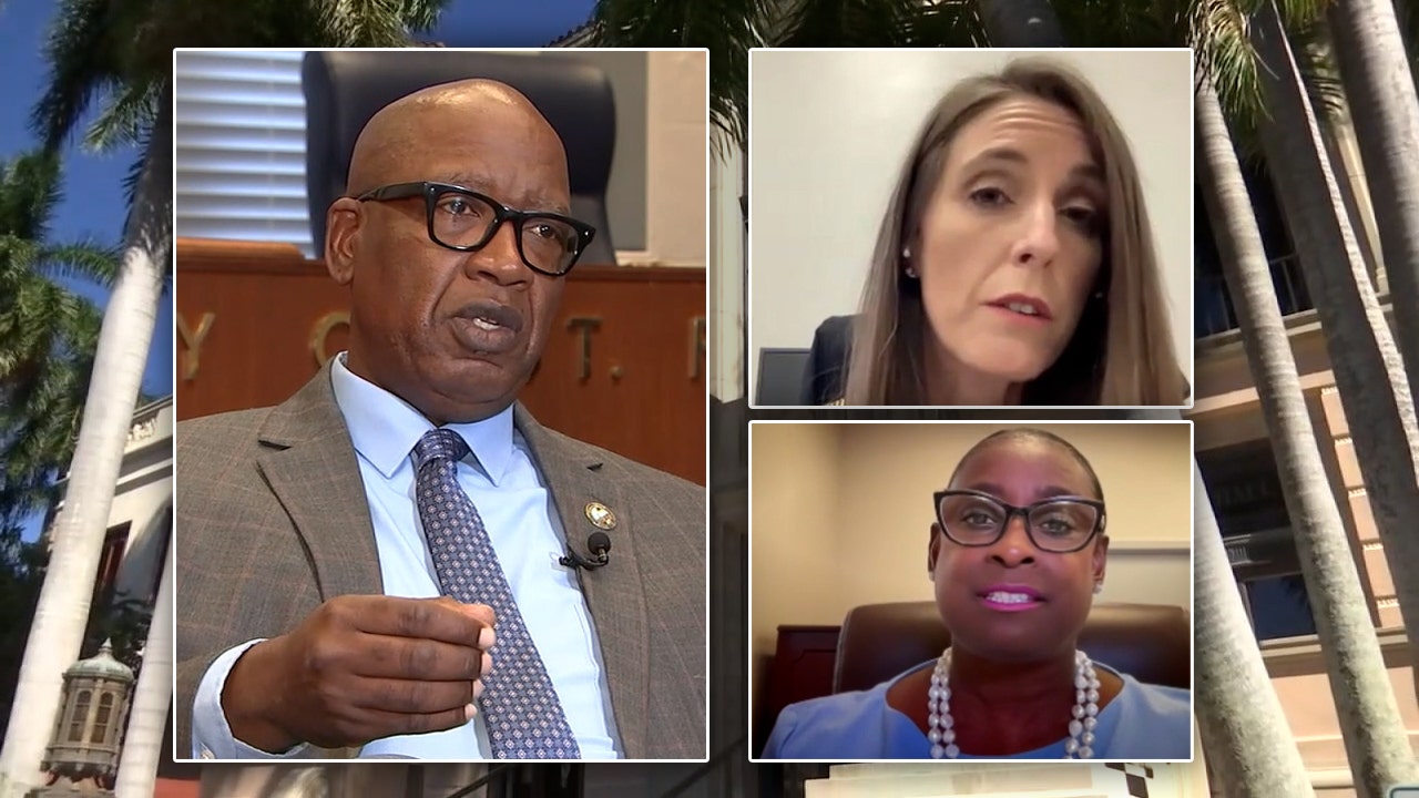 St. Pete mayor eliminates deputy mayor position following City Hall