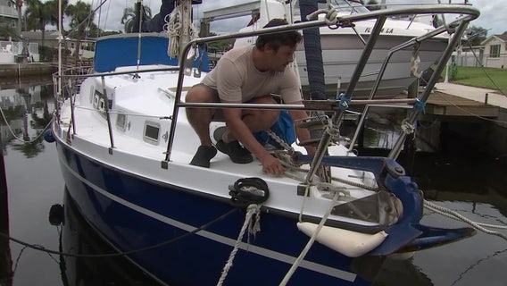 Pasco residents make final preparations ahead of Hurricane Ian