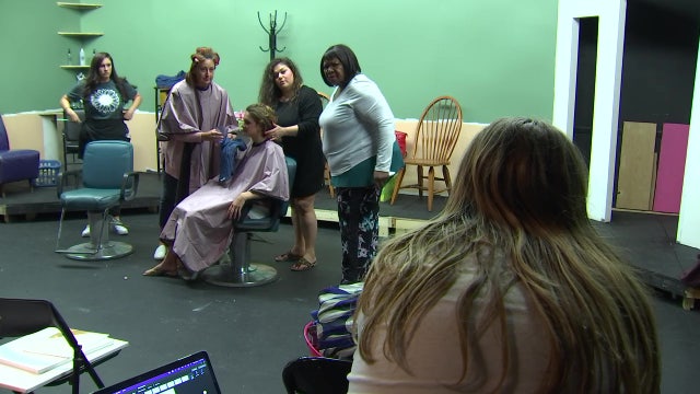 Unique Tampa theater promotes women’s empowerment