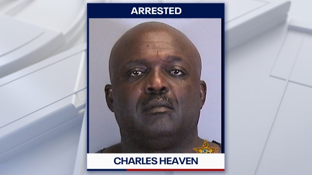 Manatee County deputies: Suspect wanted for shooting, killing daughter's boyfriend turns himself in