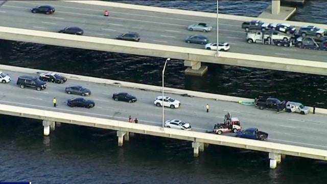 Crash blocks traffic in northbound lanes of Howard Frankland Bridge