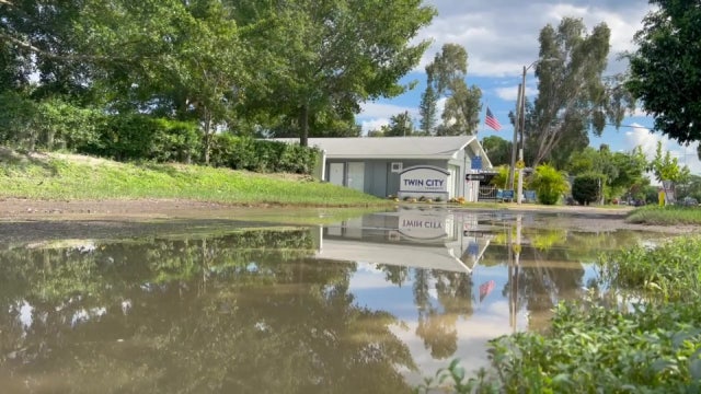 Residents in St. Pete mobile home park left waiting for storm water to drain