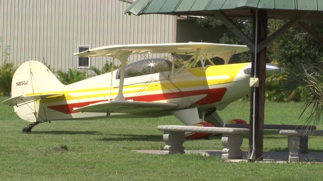 Sarasota County airport community concerned about proposed cell phone tower in direct flight path