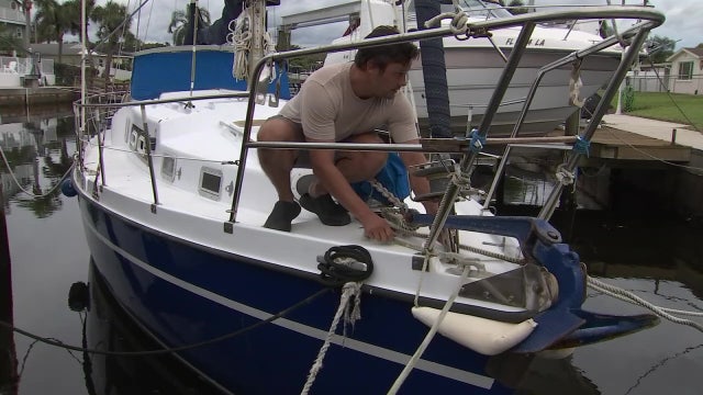 Pasco residents make final preparations ahead of Hurricane Ian