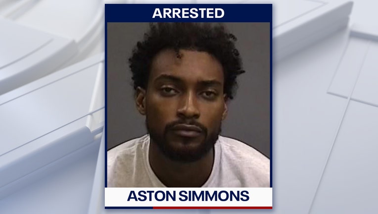 Mugshot of Aston Simmons