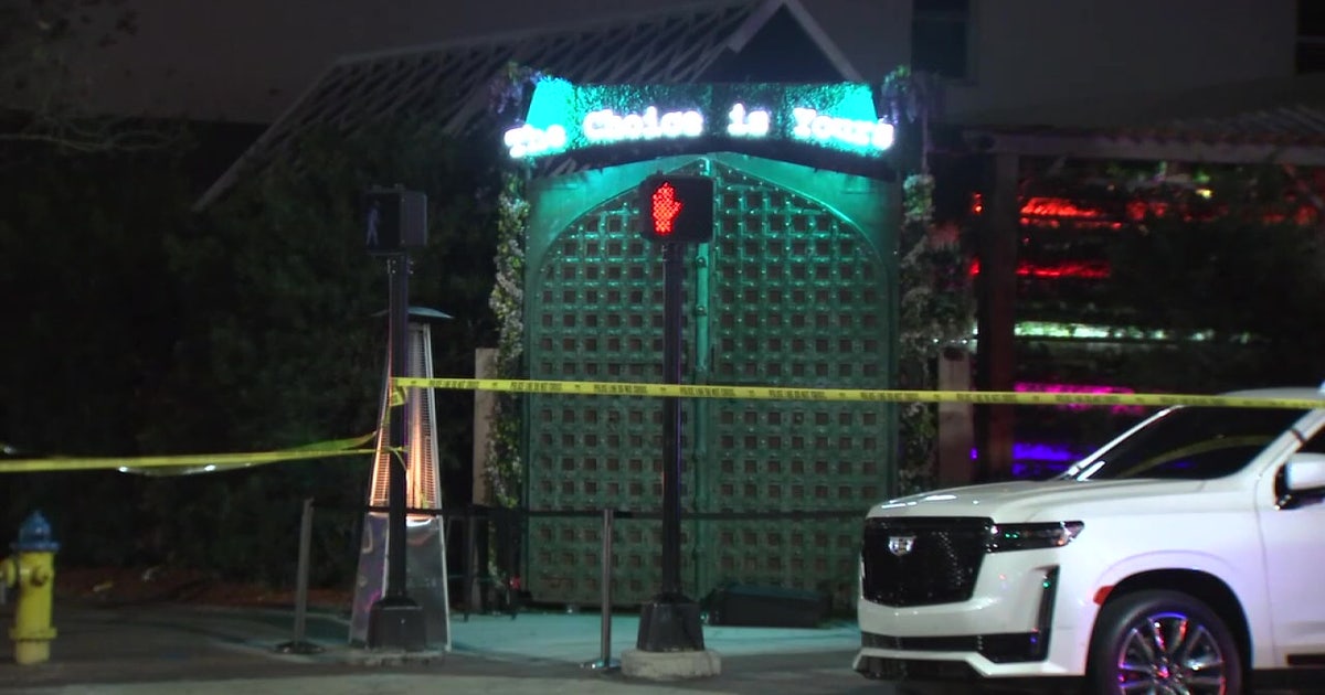 Man in town for wedding killed in shooting outside bar in downtown ...