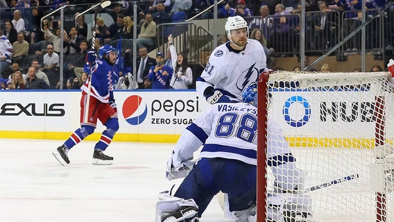 Zibanejad scores 2, Rangers open with 3-1 win over Lightning