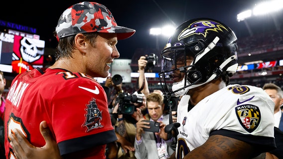Jackson shines, Ravens beat Brady, struggling Bucs 27-22