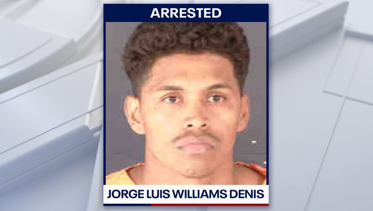 Mugshot of Jorge Luis Williams Denis courtesy of the Sarasota Police Department.
