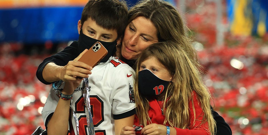 Tom Brady Celebrates Gisele Bündchen, Bridget Moynahan on Mother's Day