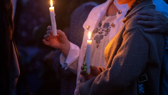 Dealing with loss during the holidays: BayCare offers free grief counseling sessions