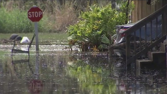 Polk County, residents near Peace River, brace for flooding ahead of Tropical Storm Nicole