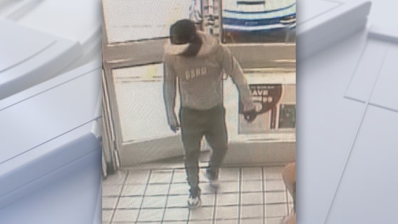 Investigators search for suspect who assaulted female near Tampa gas station