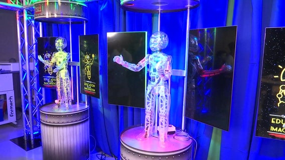 STEM program focused on animatronics launches at two Manatee County middle schools