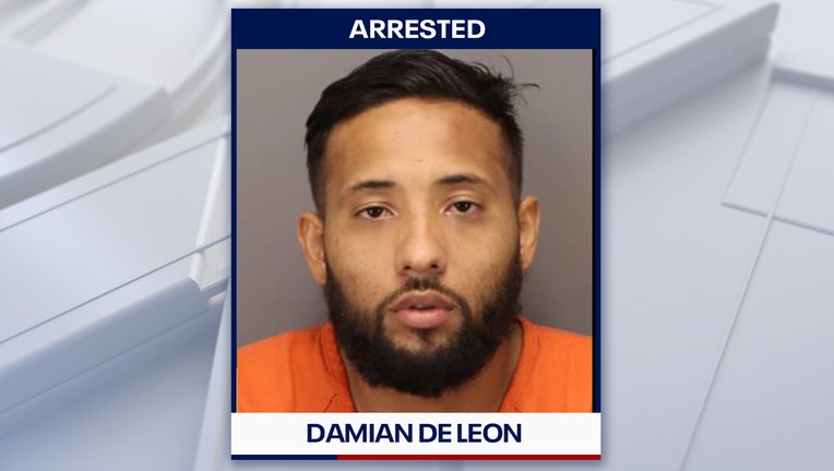 Booking image for Damian de Leon