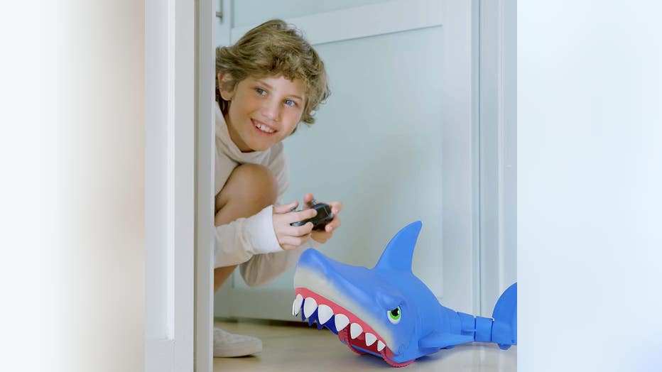 Mega-Chomp-Shark.jpg
