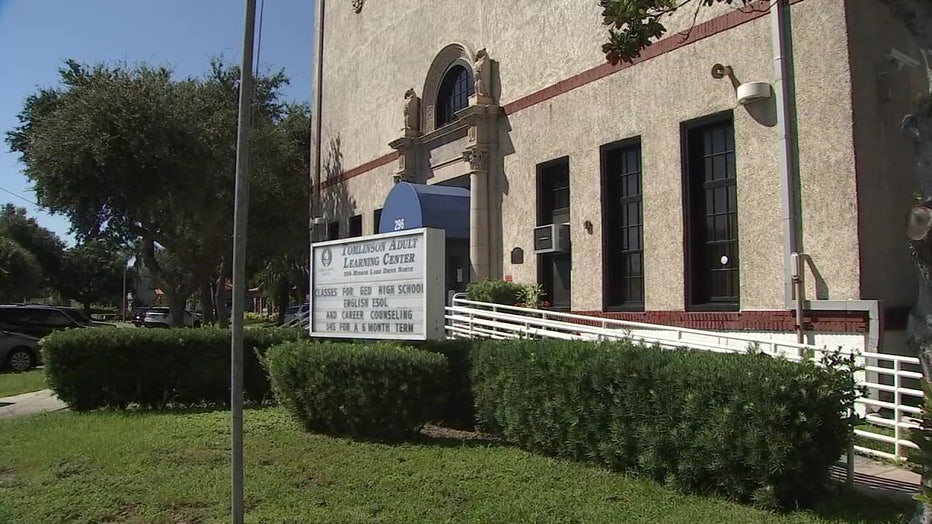 The old Tomlinson School building in St. Petersburg could be the next home for dozens of teachers and staff as developers submit proposals for apartment developments of the building.
