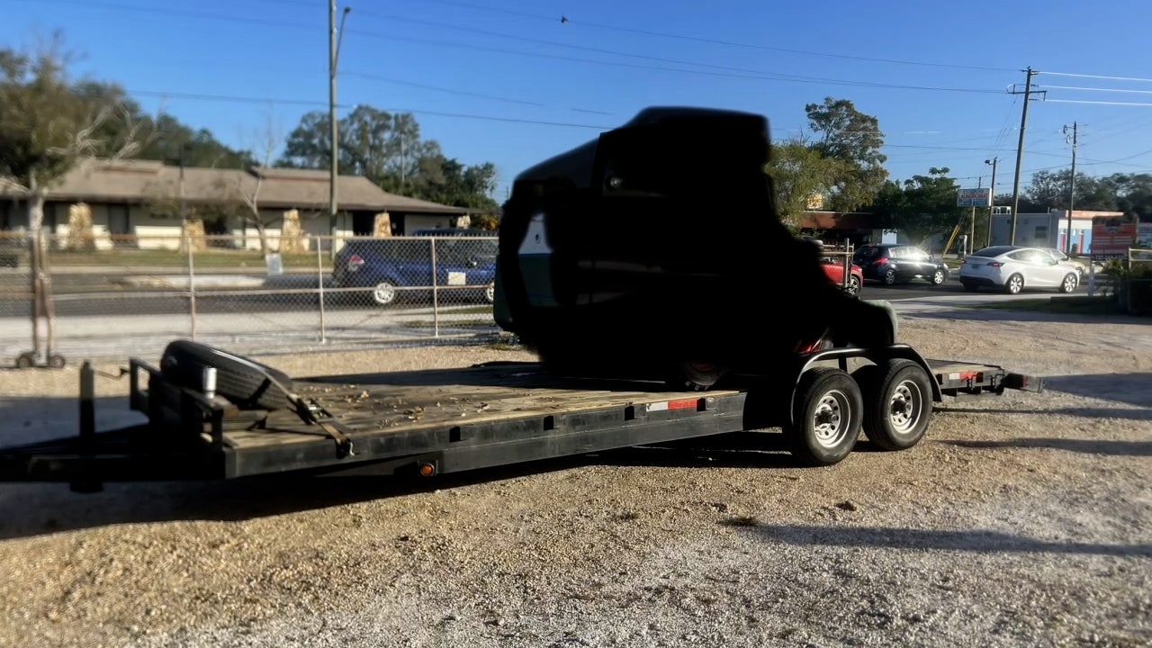 Thief steals ,000 worth of equipment from St. Pete landscaping business Thief steals ,000 worth of equipment from St. Pete landscaping business