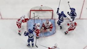 Husso makes 44 saves, helps Red Wings beat Lightning 4-2