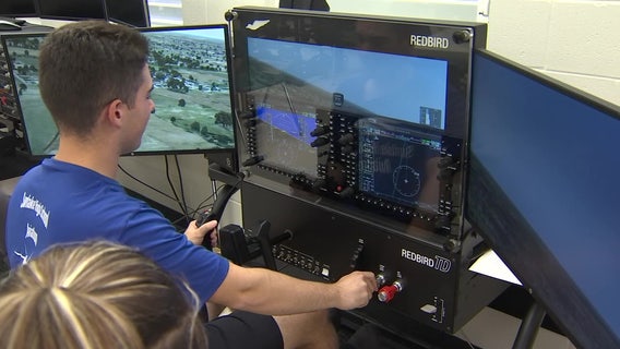 Students can earn college credits, get pilot's license after Sunlake High expands aeronautics magnet program