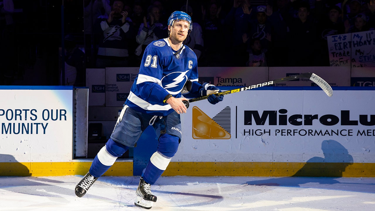 Tampa Bay Lightning C Steven Stamkos to have his number retired by Sarnia  Sting