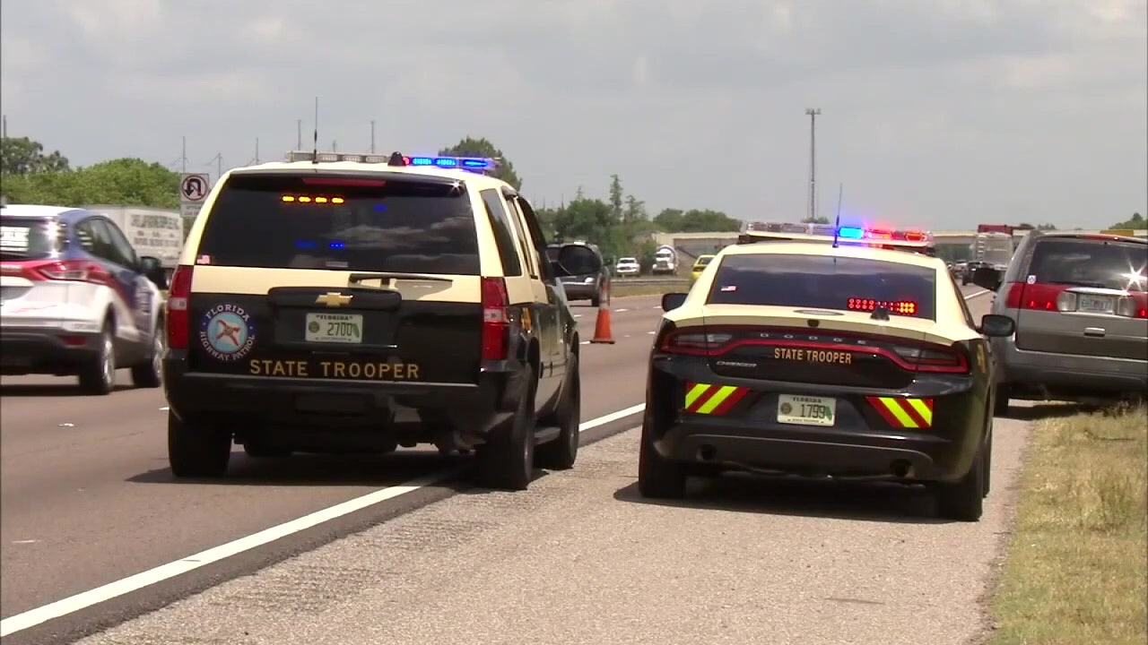Florida Highway Patrol works to - Vlcsnap 2023 01 06 15h12m37s126 