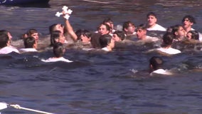 Annual Epiphany celebration and cross dive returns to Tarpon Springs for 117th year